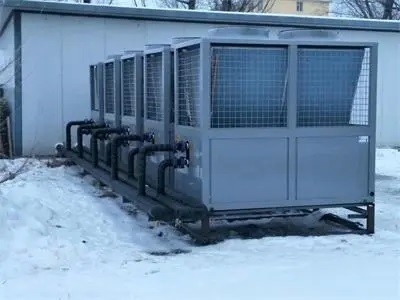 AC Inverter CO2 Pompa ciepła Mieszkalna do połączonego ogrzewania pomieszczeń Ogrzewanie ciepłej wody